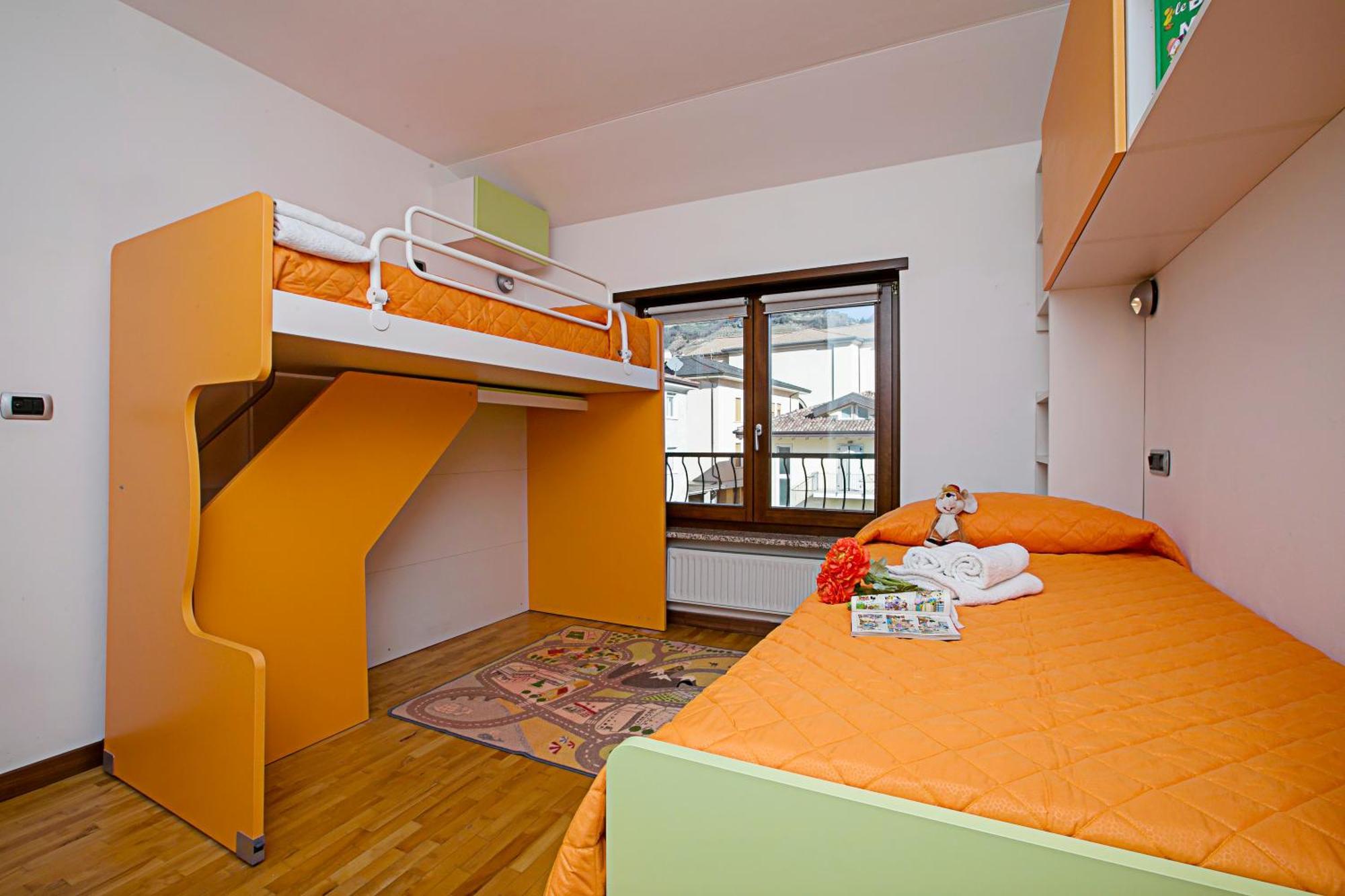 Paulie Apartment - Happy Rentals Riva del Garda Eksteriør billede