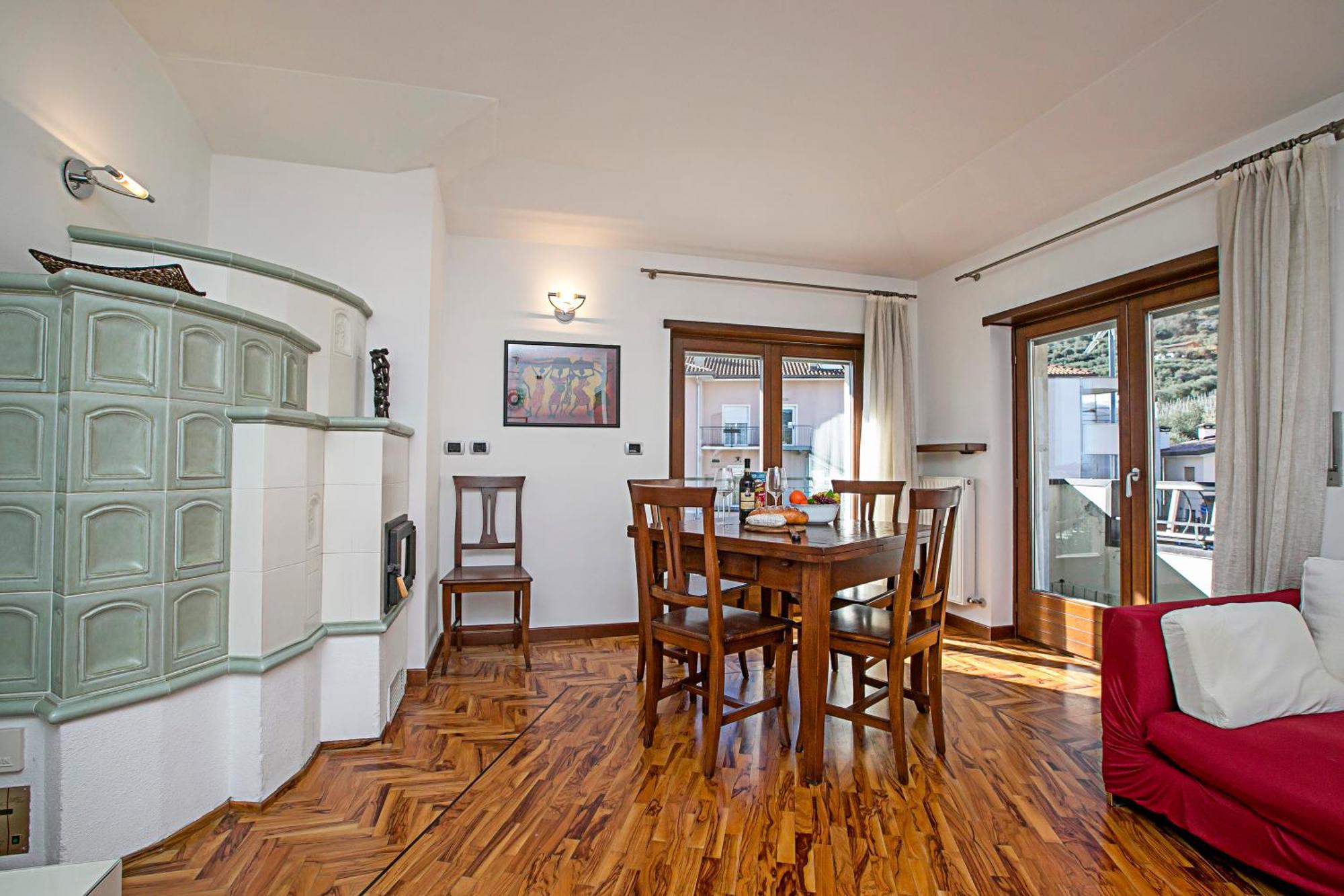 Paulie Apartment - Happy Rentals Riva del Garda Eksteriør billede